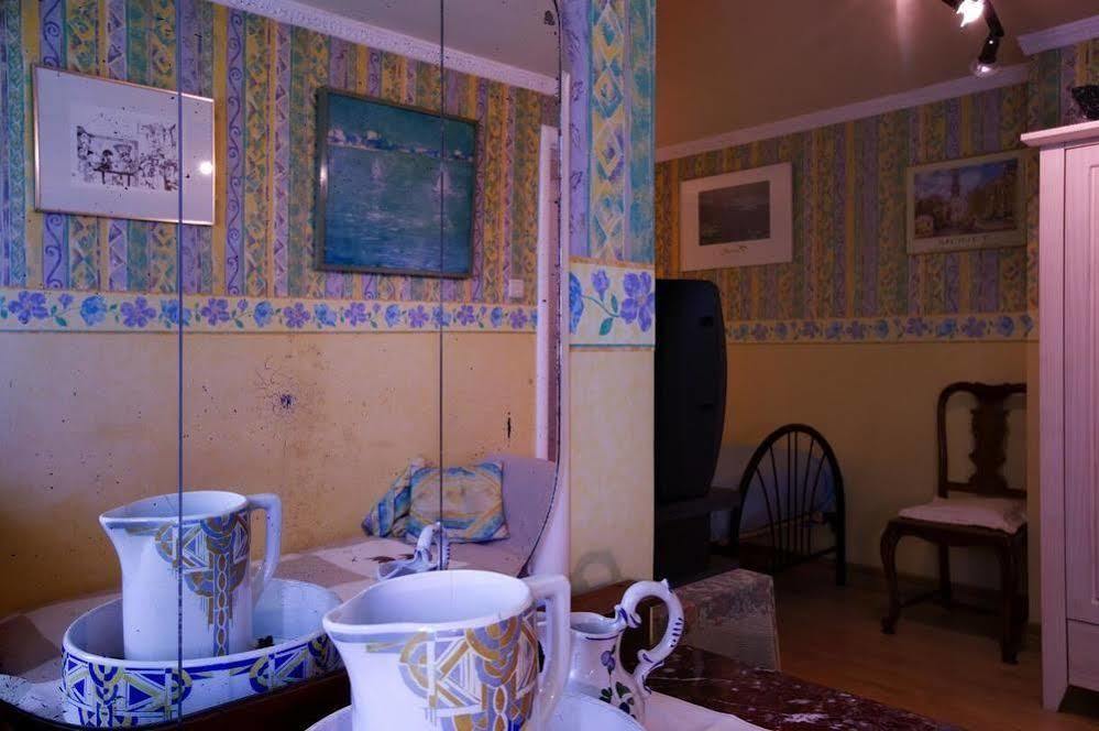 Hotel - B&B Elementum Kortrijk Bagian luar foto